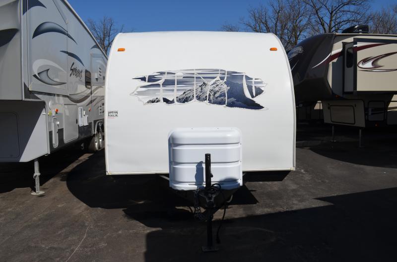 2011 Skyline Nomad Joey 268BH
